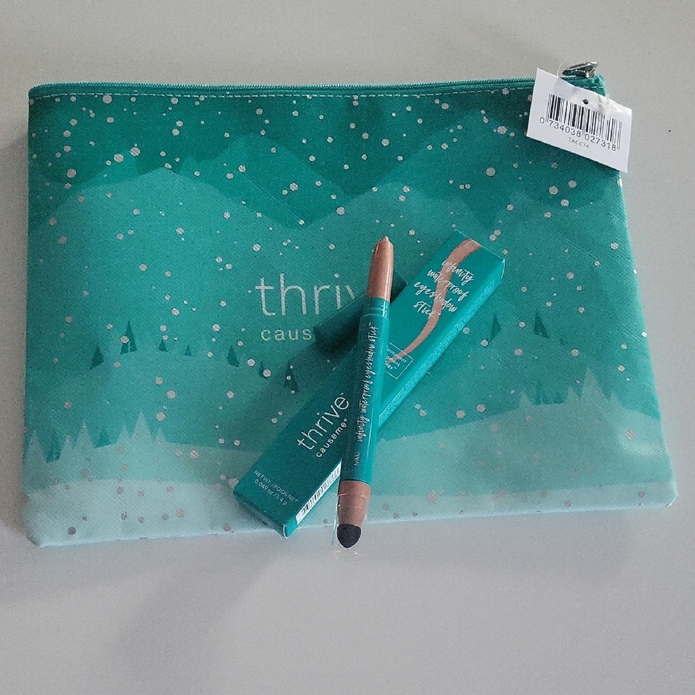 Thrive Infinity Eyeshadow Stick W/ Makeup Pouch